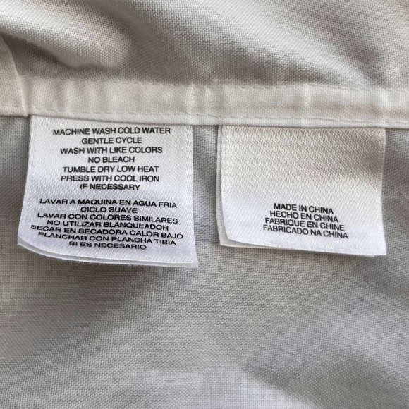 Kasper White Sleveless Button Up Blouse - Picture 5 of 9